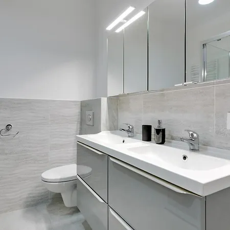 Grano Flats - Bastion Walowa Stare Miasto Apartment